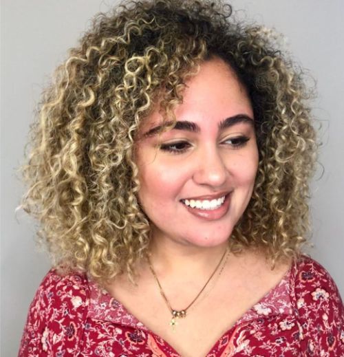 Medium Perm Curls for a Round Face
