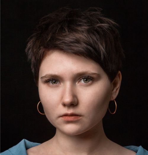 Layered Pixie for a Round Face