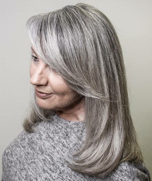 40 Gorgeous Hairstyles For Women Over 50 With Round Face Babydoll Couture Glam